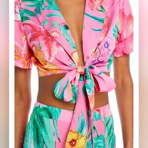 Rococo Sand Pink Floral Crop Top